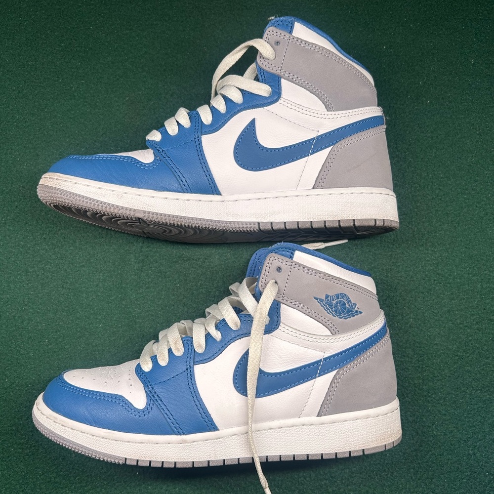 Nike Air Jordan 1 Mid Blue/White/Gray Sneakers